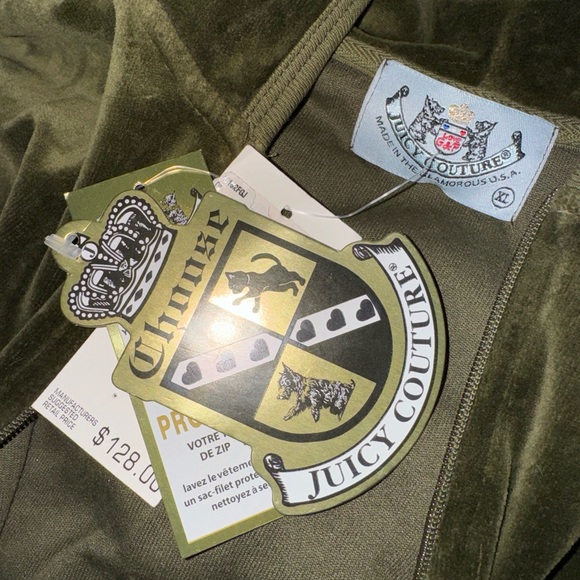 NWT vintage army green “Free to be a Juicy girl” Juicy Couture tracksuit - Picture 5 of 11